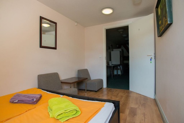 Doma-Hostel-Airbn.jpg